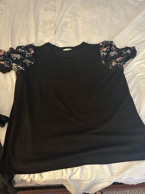 Maurices Black Top with Pink Floral Puff Sleeves large